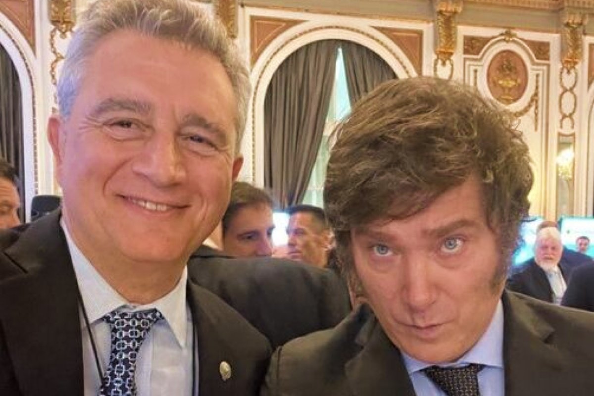 El exministro votar&aacute; a Milei.