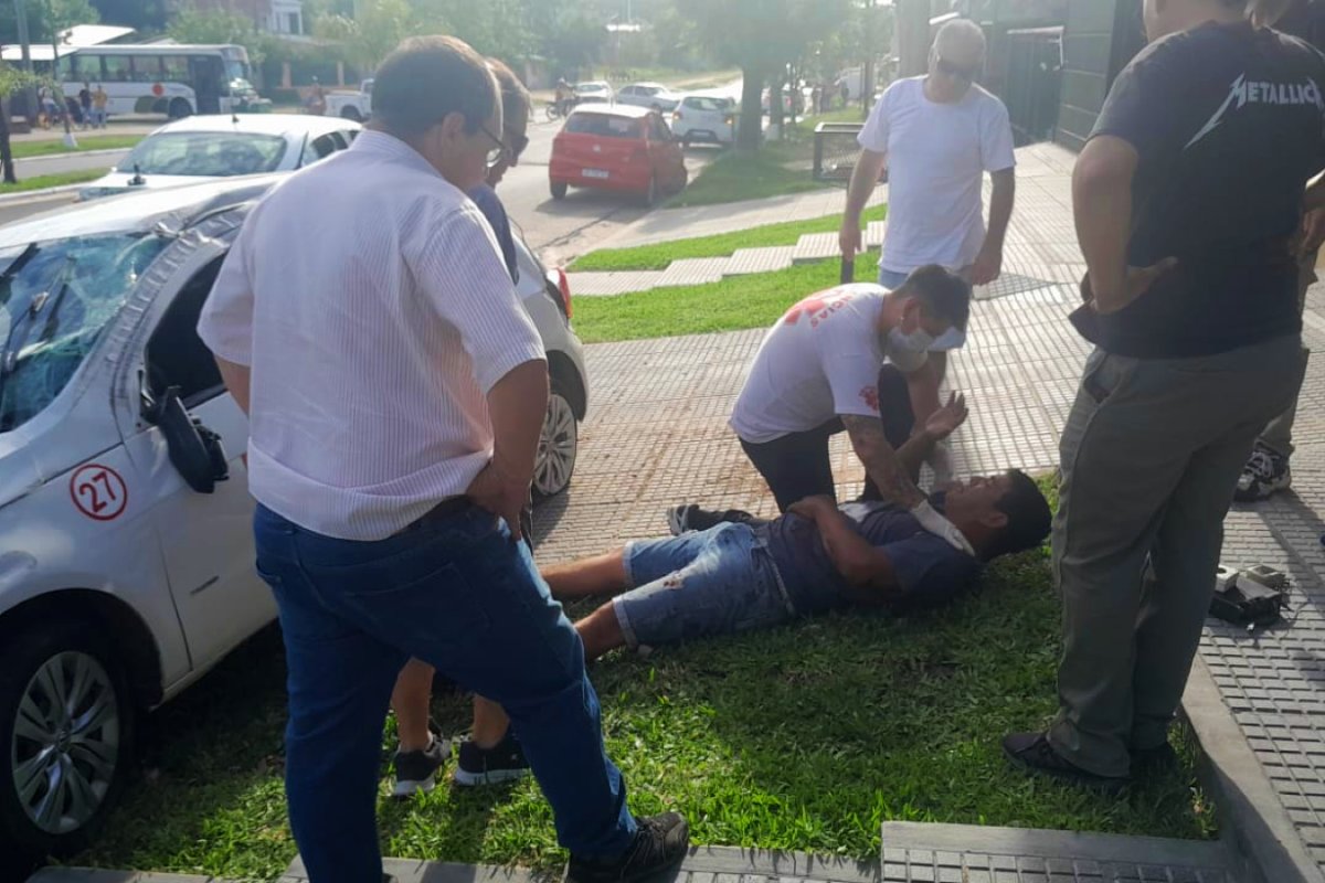 Un remisero result&oacute; herido, este lunes de ma&ntilde;ana.