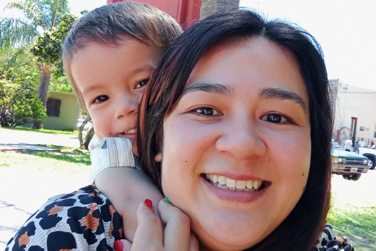 M&oacute;nica y su peque&ntilde;o hijo.