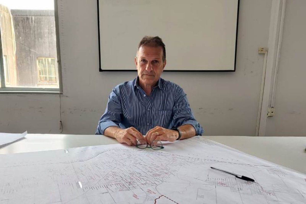 Osvaldo P&eacute;rez Hatoum, Srio. de Desarrollo Urbano.