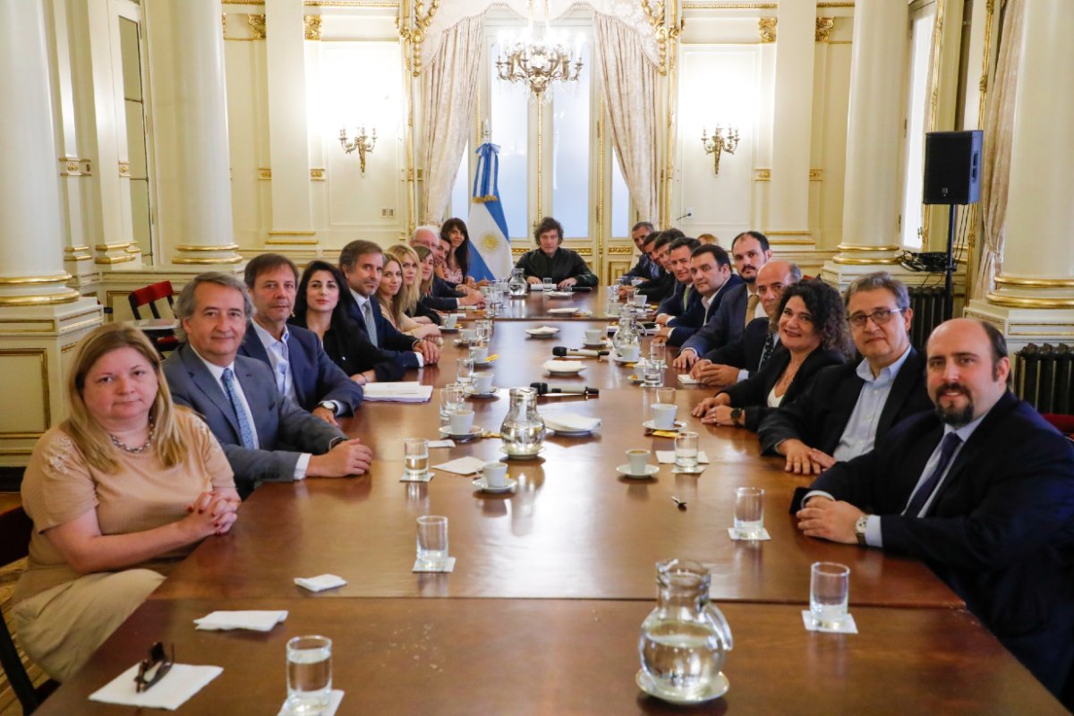 Beltr&aacute;n Benedit es el cuarto a la derecha.
