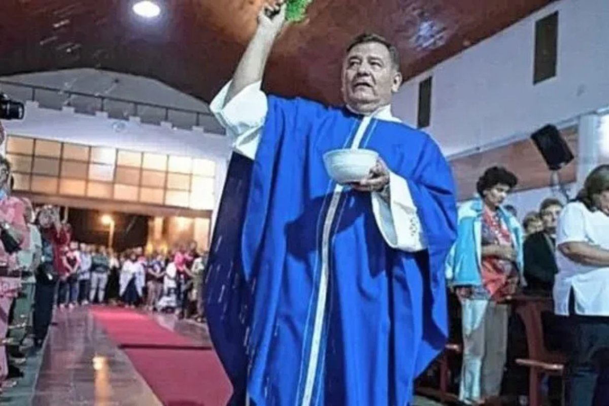 El sacerdote condenado, Jos&eacute; Mar&iacute;a L&oacute;pez.