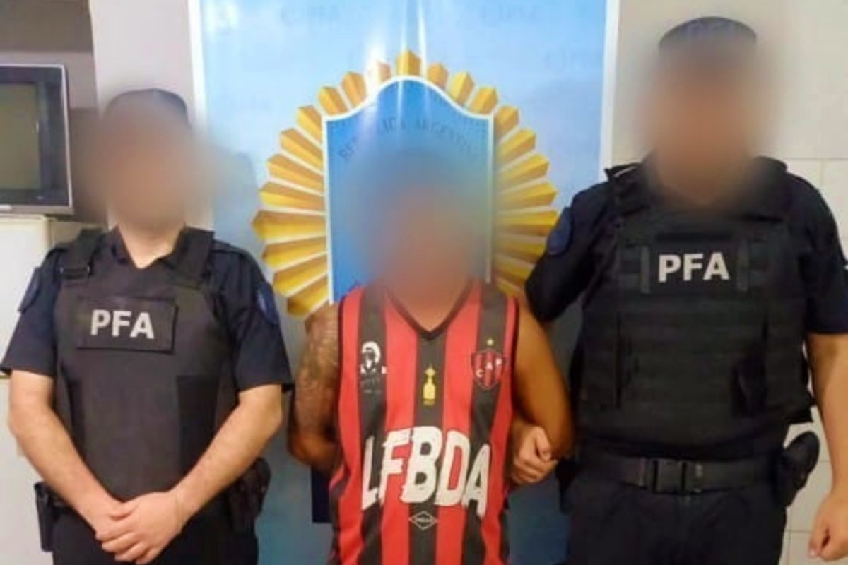 Qued&oacute; detenido un joven de 24 a&ntilde;os.