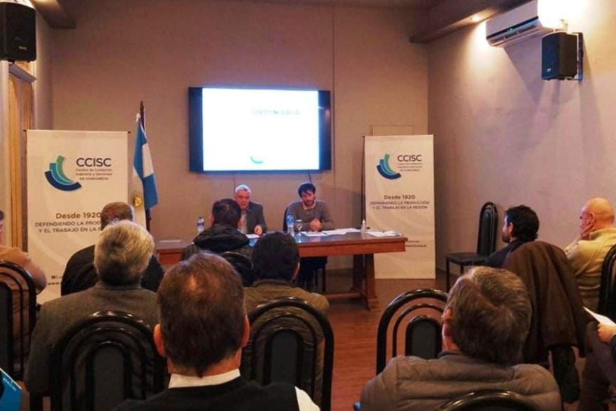 Asumieron en la asamblea de este lunes.