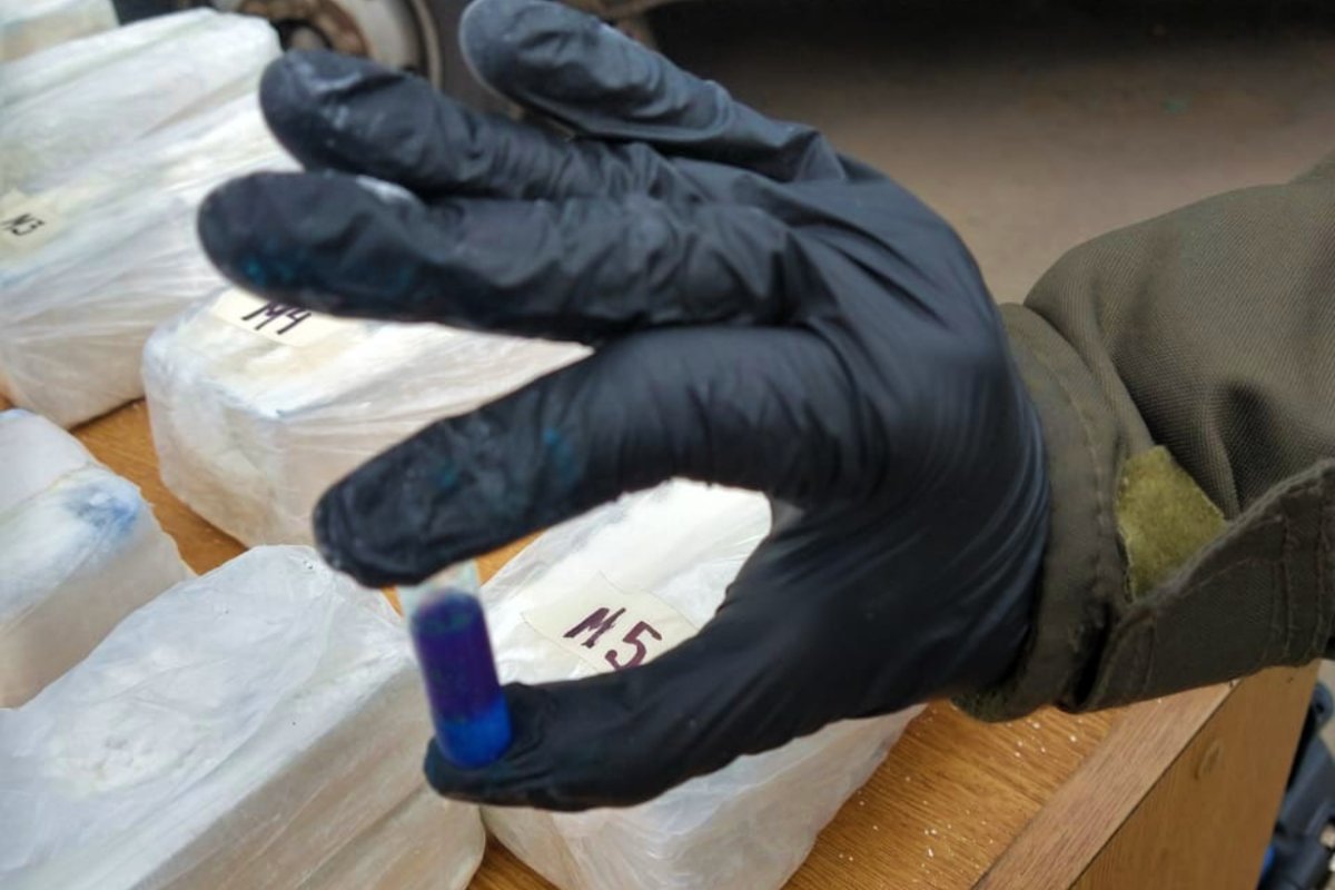 1100 pastillas de &eacute;xtasis llevaba una mujer.