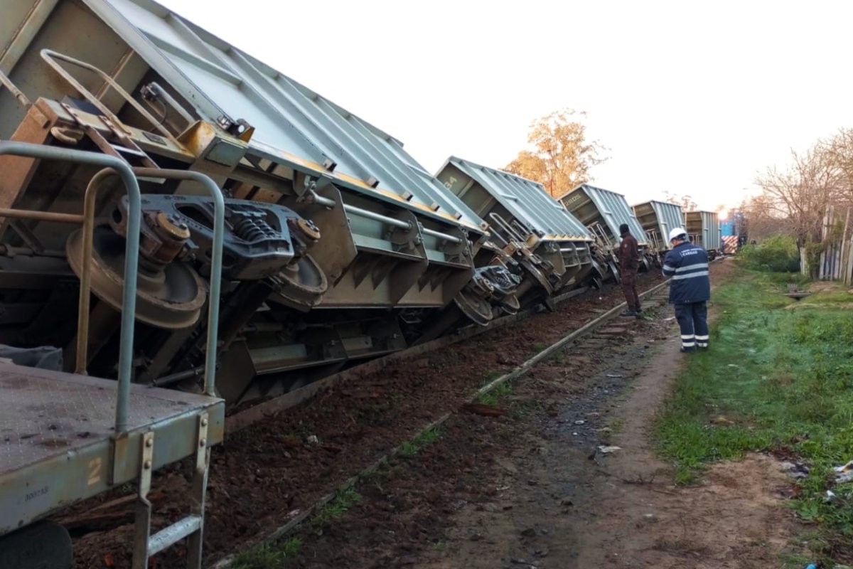 Descarril&oacute; esta madrugada (foto: M. Gonz&aacute;lez).