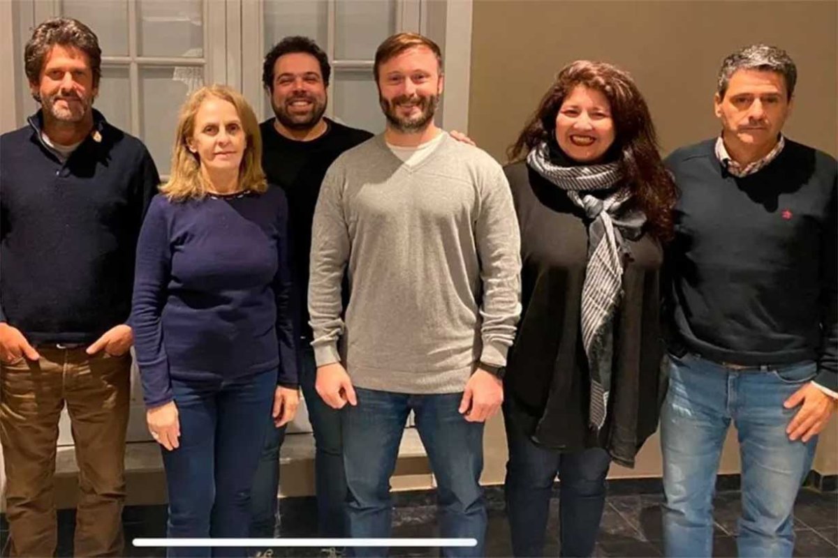 Azcu&eacute;, con Aguilar y Caminal, entre otros