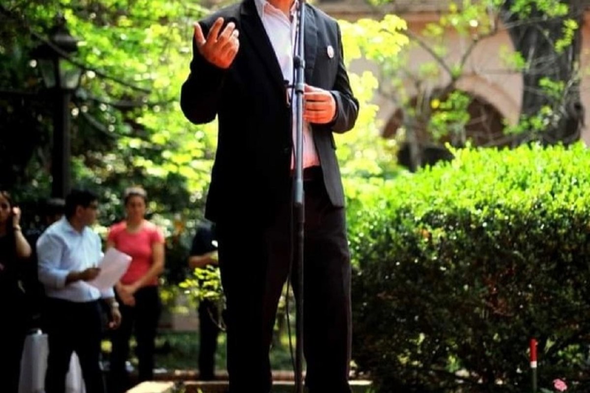 Ram&oacute;n Cieri, exrector.