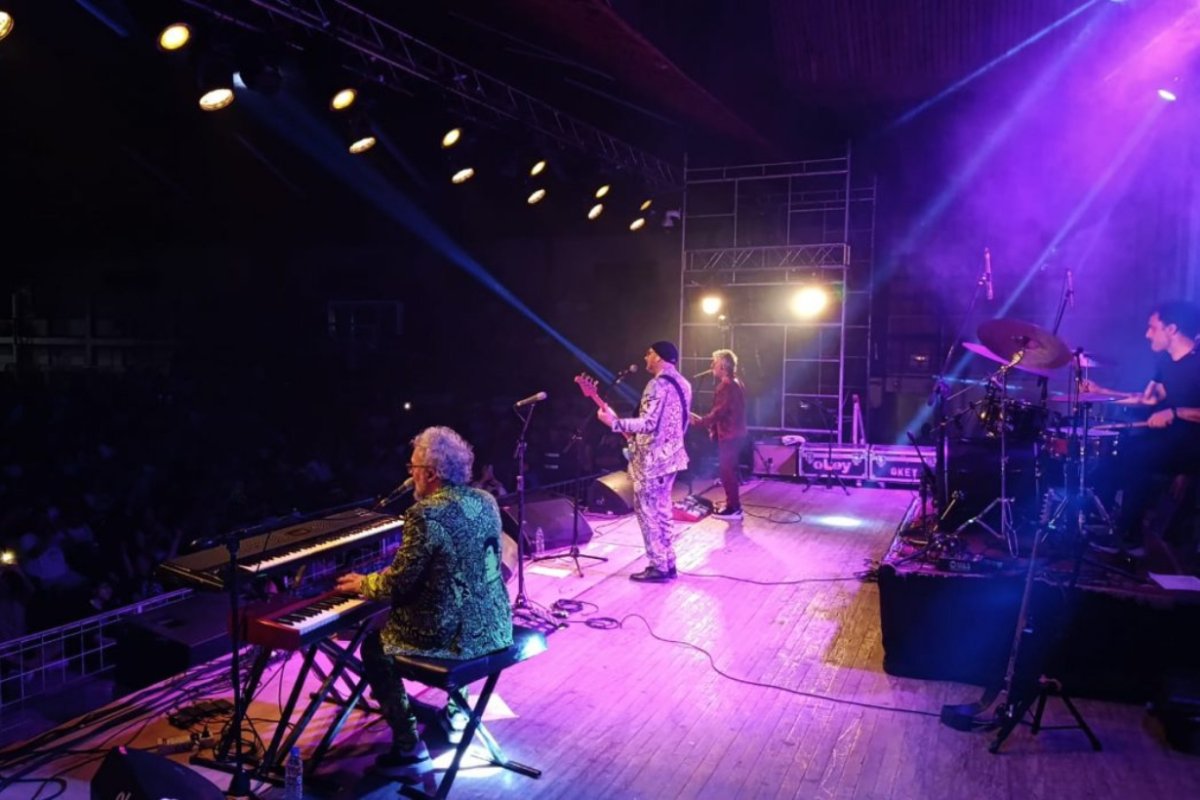 Los Tipitos celebran 20 a&ntilde;os con la m&uacute;sica.