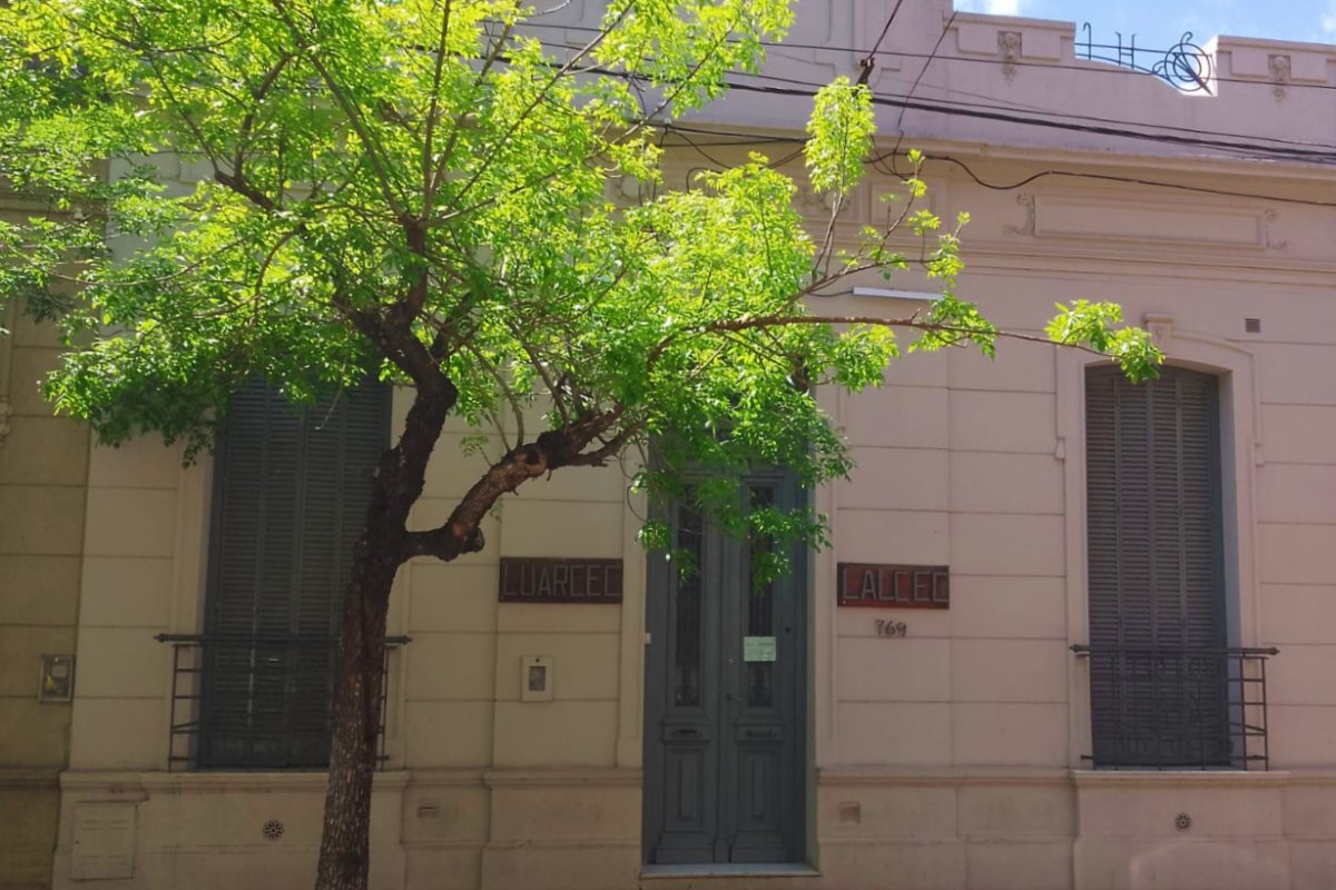 La oficina est&aacute; en Urquiza 769 de Concordia.
