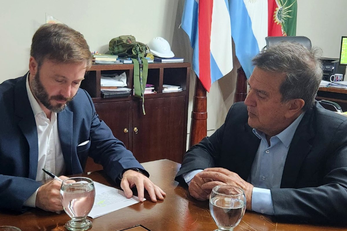 El intendente recibi&oacute; al delegado ante la CTM.