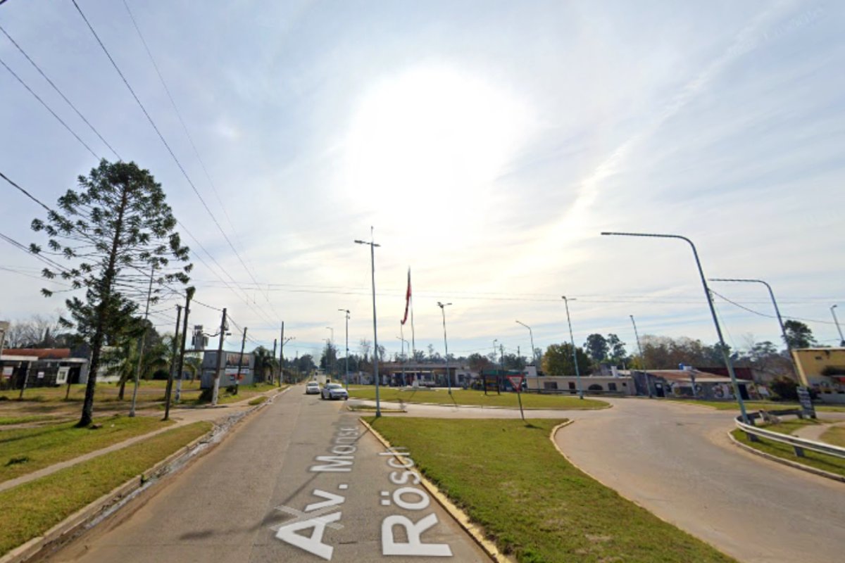 Avenida Monse&ntilde;or R&ouml;sch e Independencia.