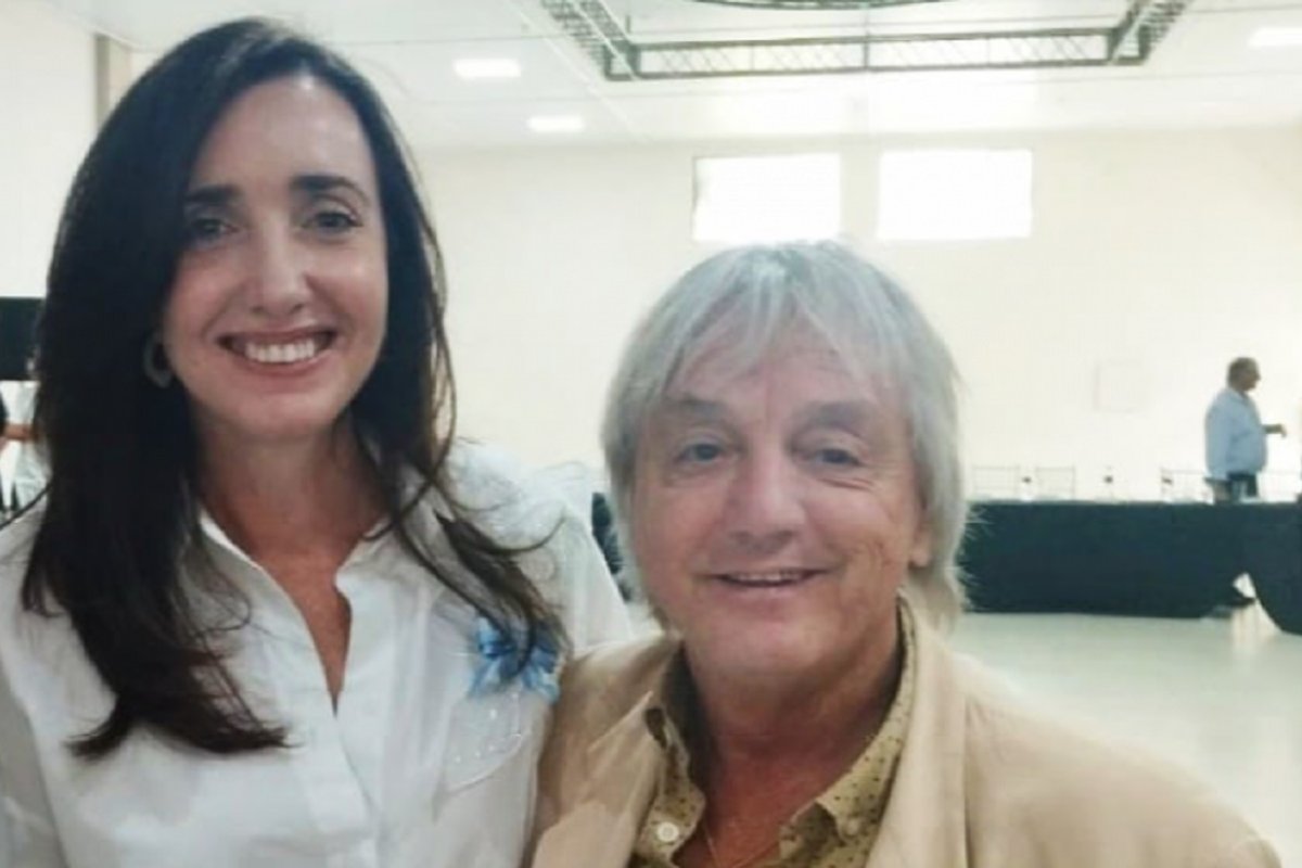 Victoria Villarruel y Jos&eacute; Mouli&aacute;.