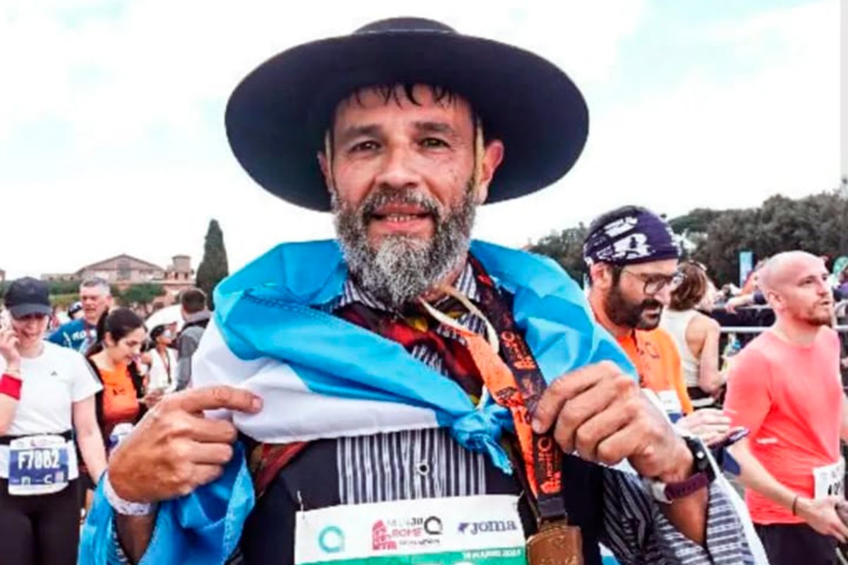 Brondani corri&oacute; caracterizado de gaucho.