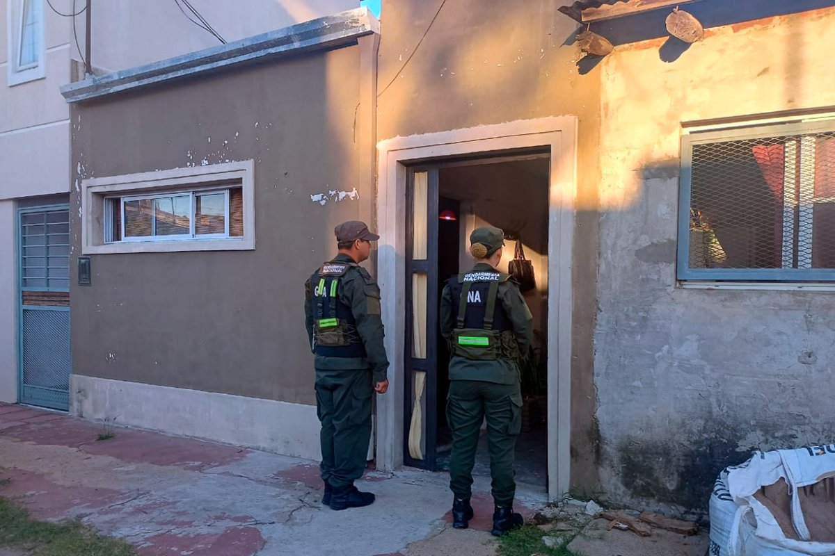 Antes de las 8 de la ma&ntilde;ana fue el allanamiento.