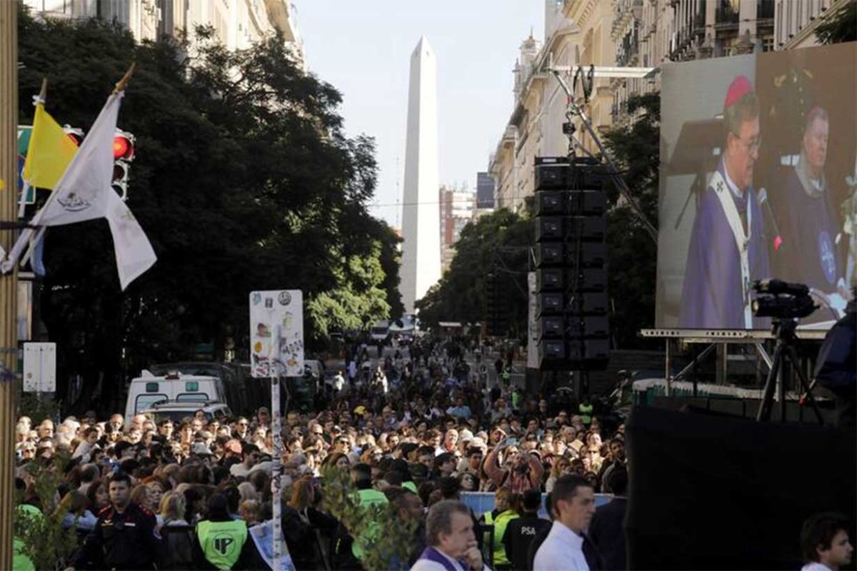 Alrededores de Plaza de Mayo, donde fue la misa