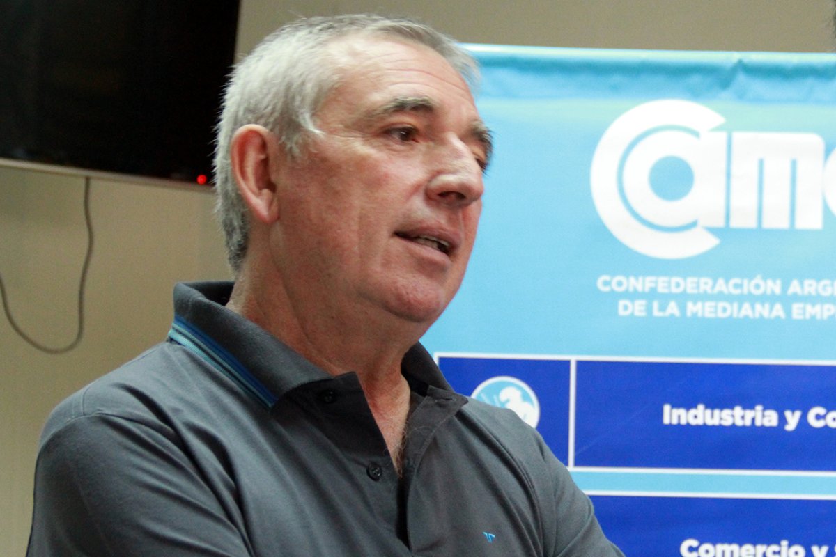 Cabrera conduce una distribuidora en Gualeguaych&uacute;.
