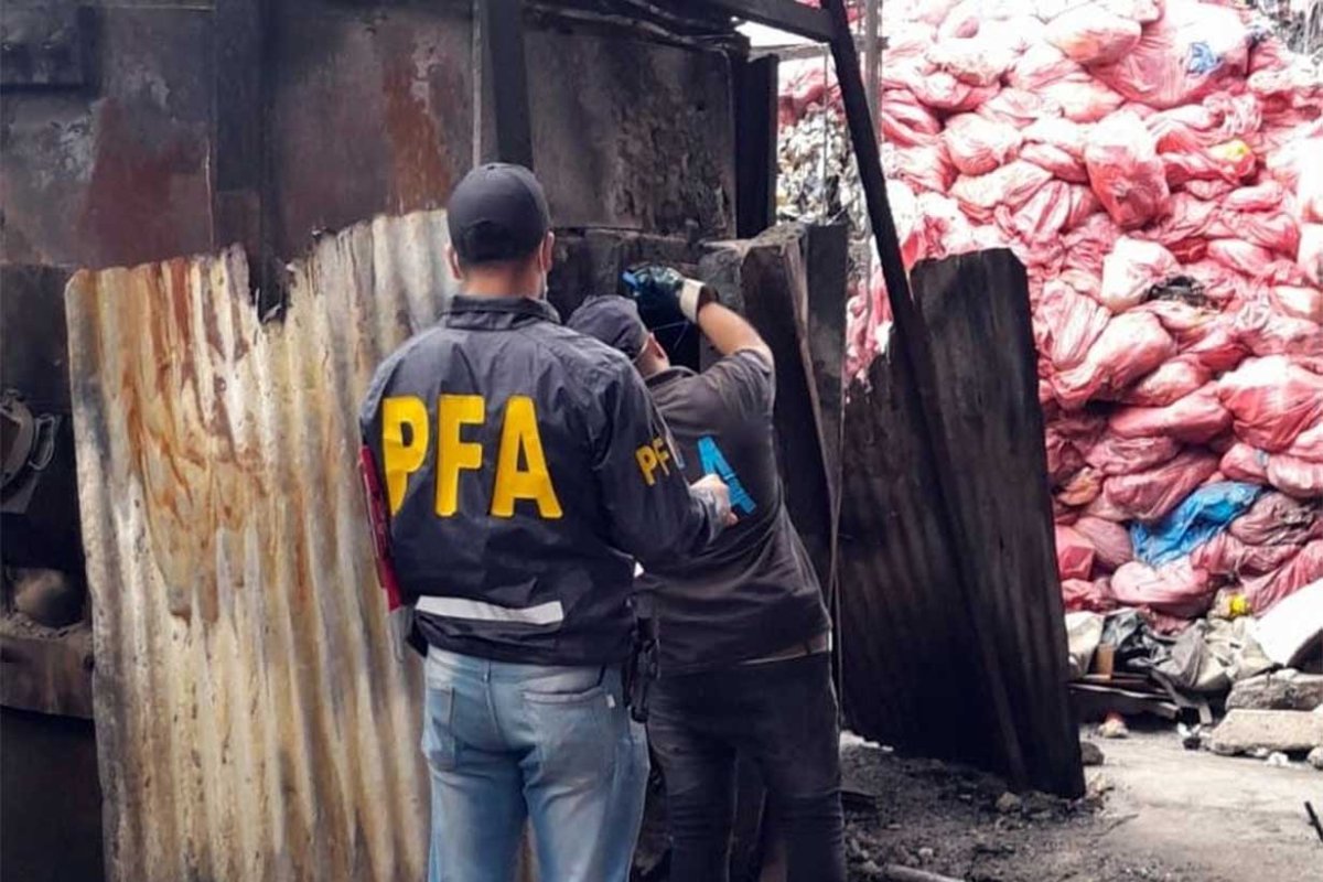 El operativo de clausura del horno en 2023