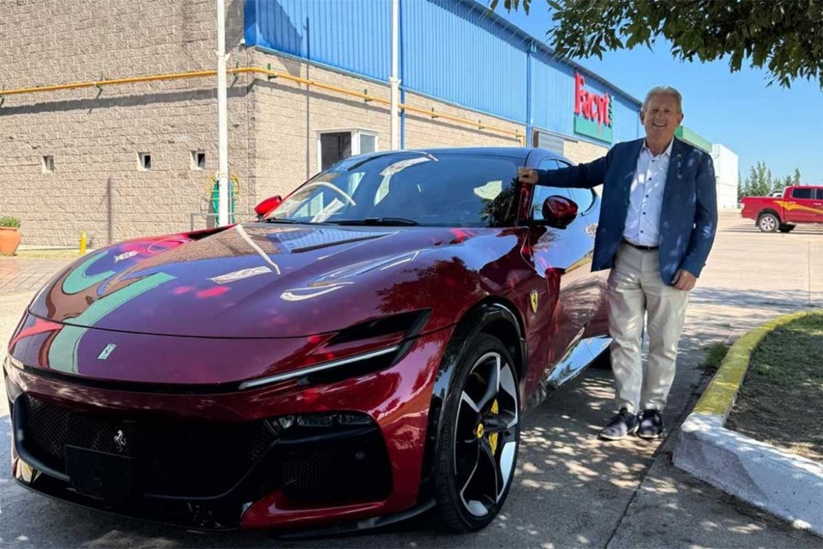 Laca trajo al pa&iacute;s la primera Ferrari 4 puertas