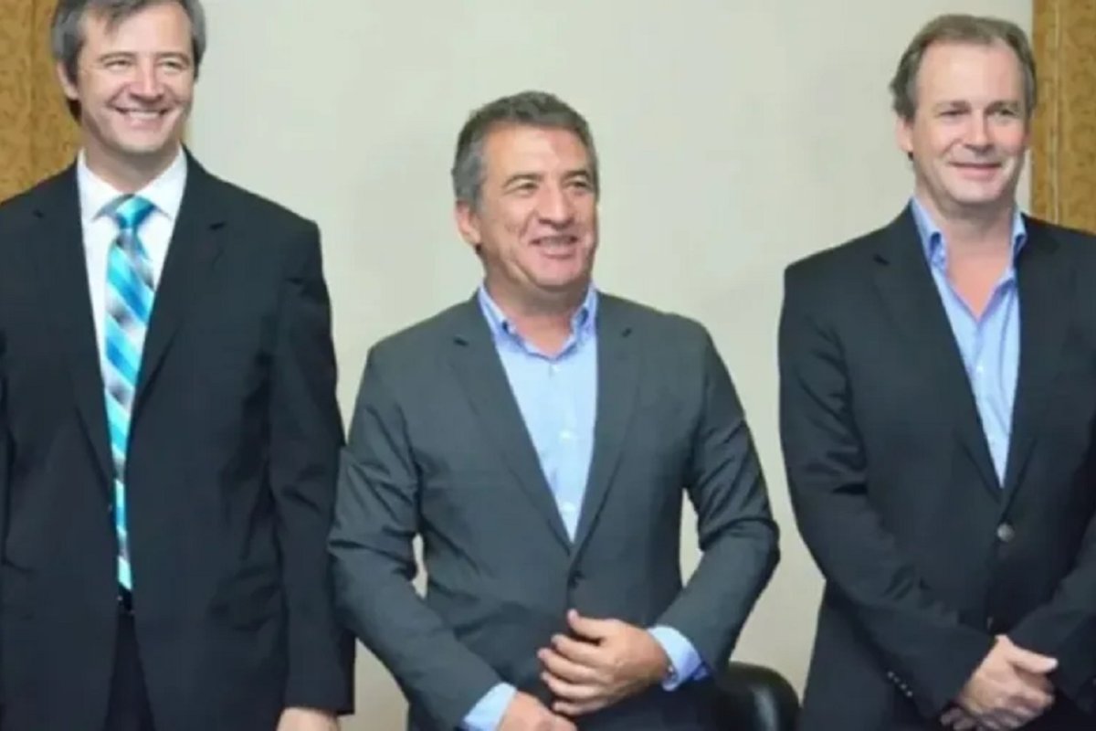 Ad&aacute;n Bahl, Sergio Urribarri y Gustavo Bordet.
