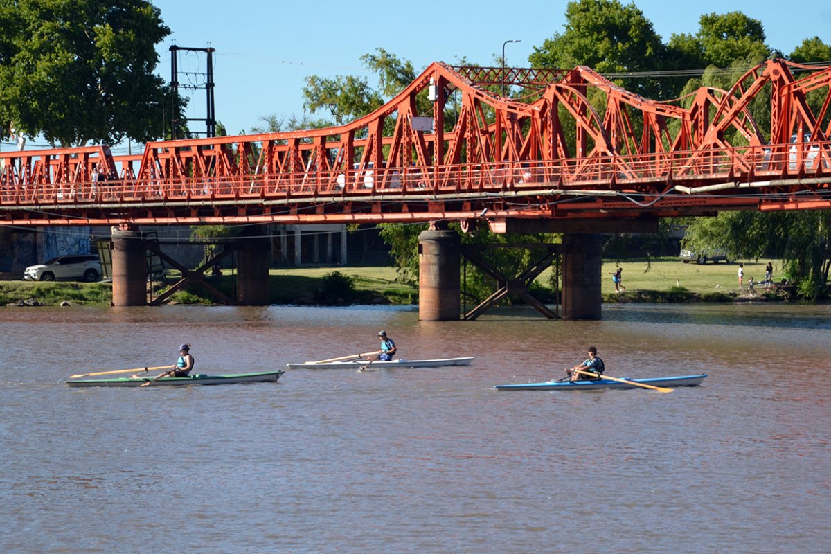 El r&iacute;o Gualeguaych&uacute; (foto: Guillermo Acosta).