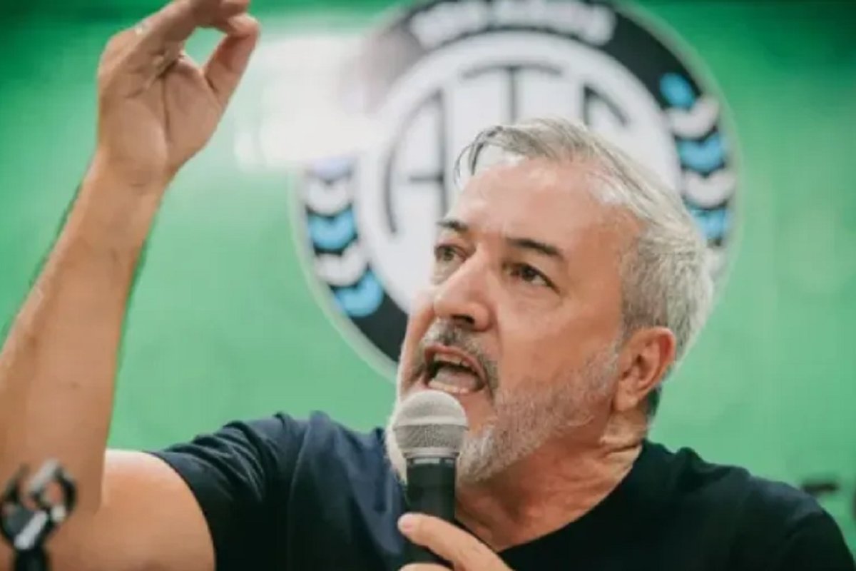 Rodolfo Aguiar.