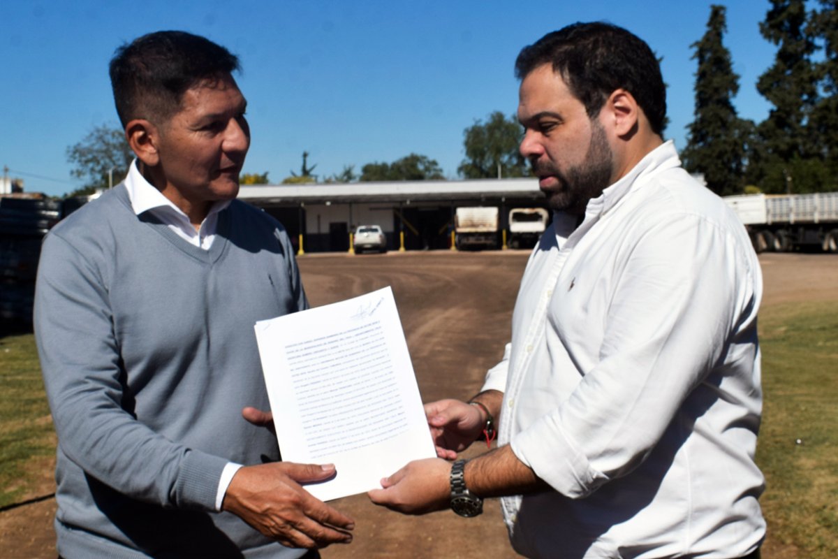 Medina agradeci&oacute; apoyo provincial para pagar deuda