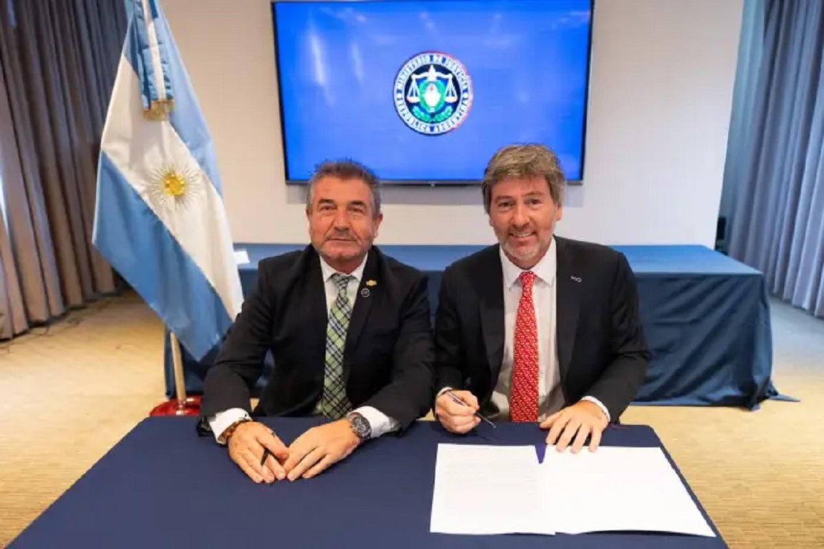 N&eacute;stor Roncaglia y Juan Bautista Mahiques.