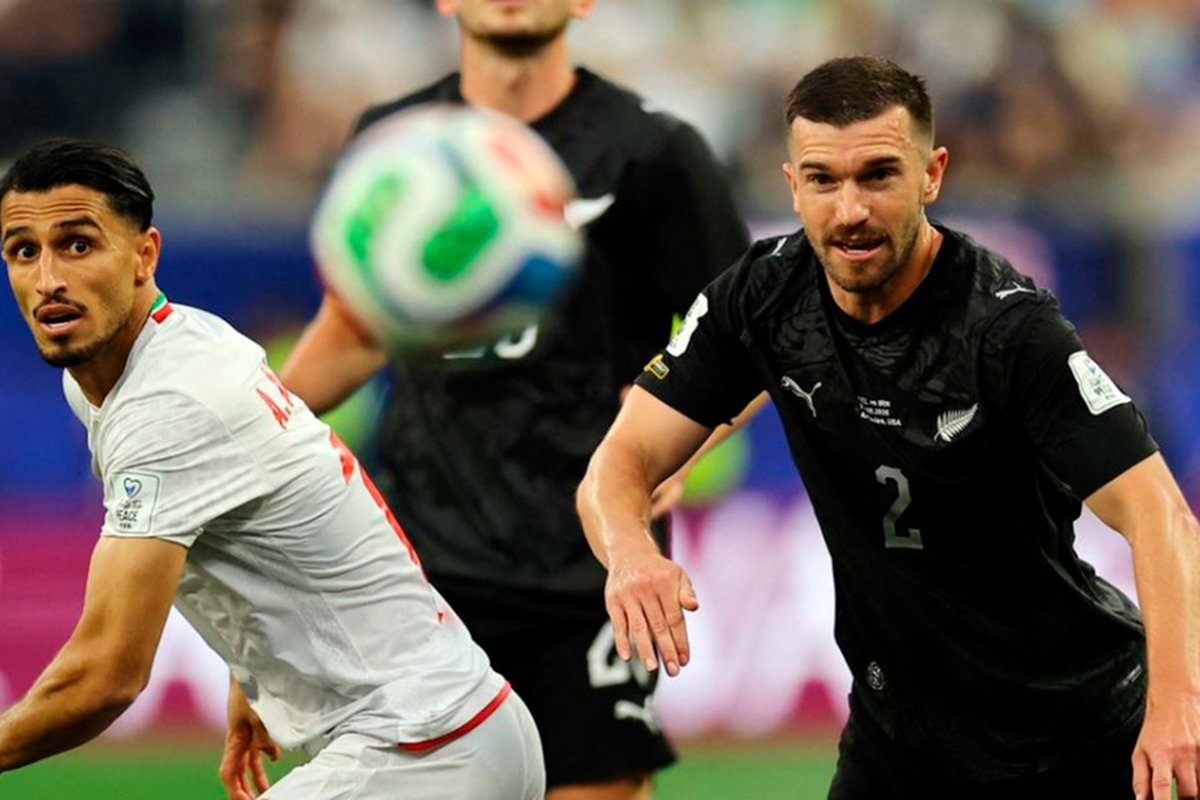 Tim Payne jug&oacute; ayer frente a Ir&aacute;n.