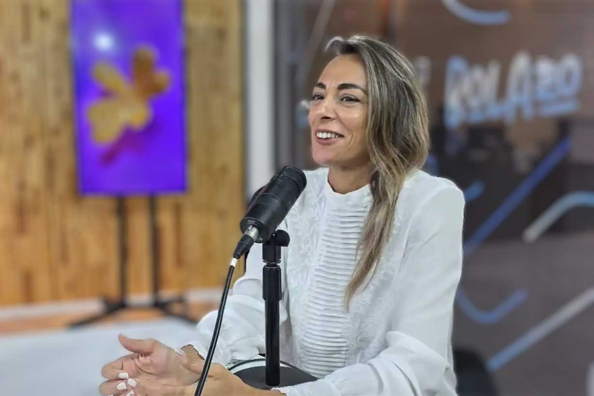 Diputada Lorena Arrozogaray
