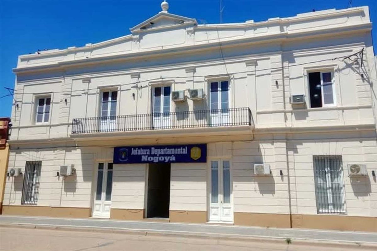La Polic&iacute;a detuvo a tres personas