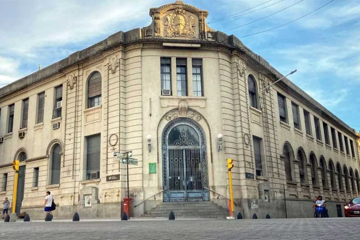 El correo, la casa del Indio en Paran&aacute;