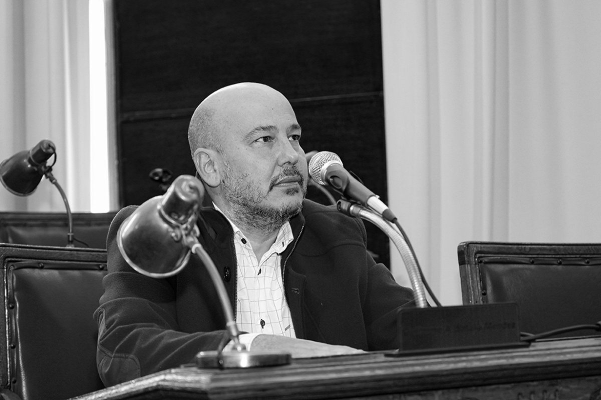 Guillermo Satal&iacute;a M&eacute;ndez.