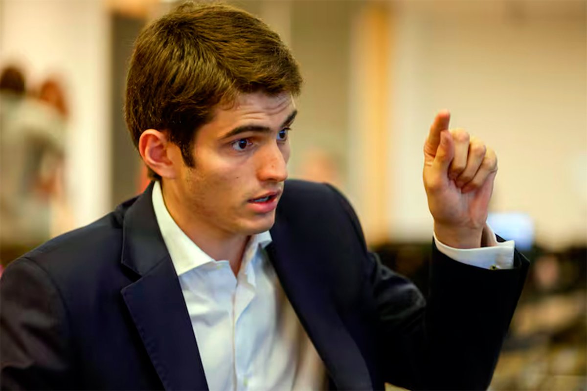 Francisco Errecart, CEO de Humming Airways.