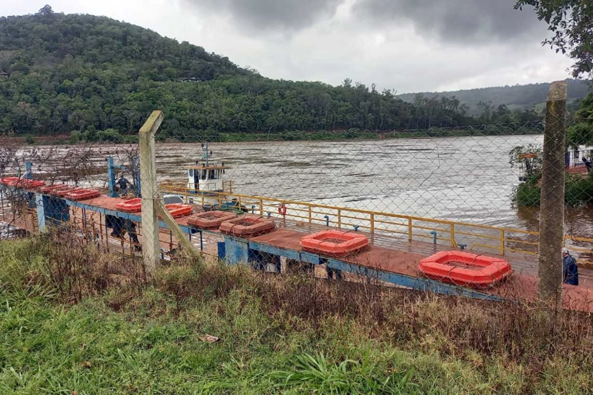 El R&iacute;o Uruguay a la altura de El Soberbio